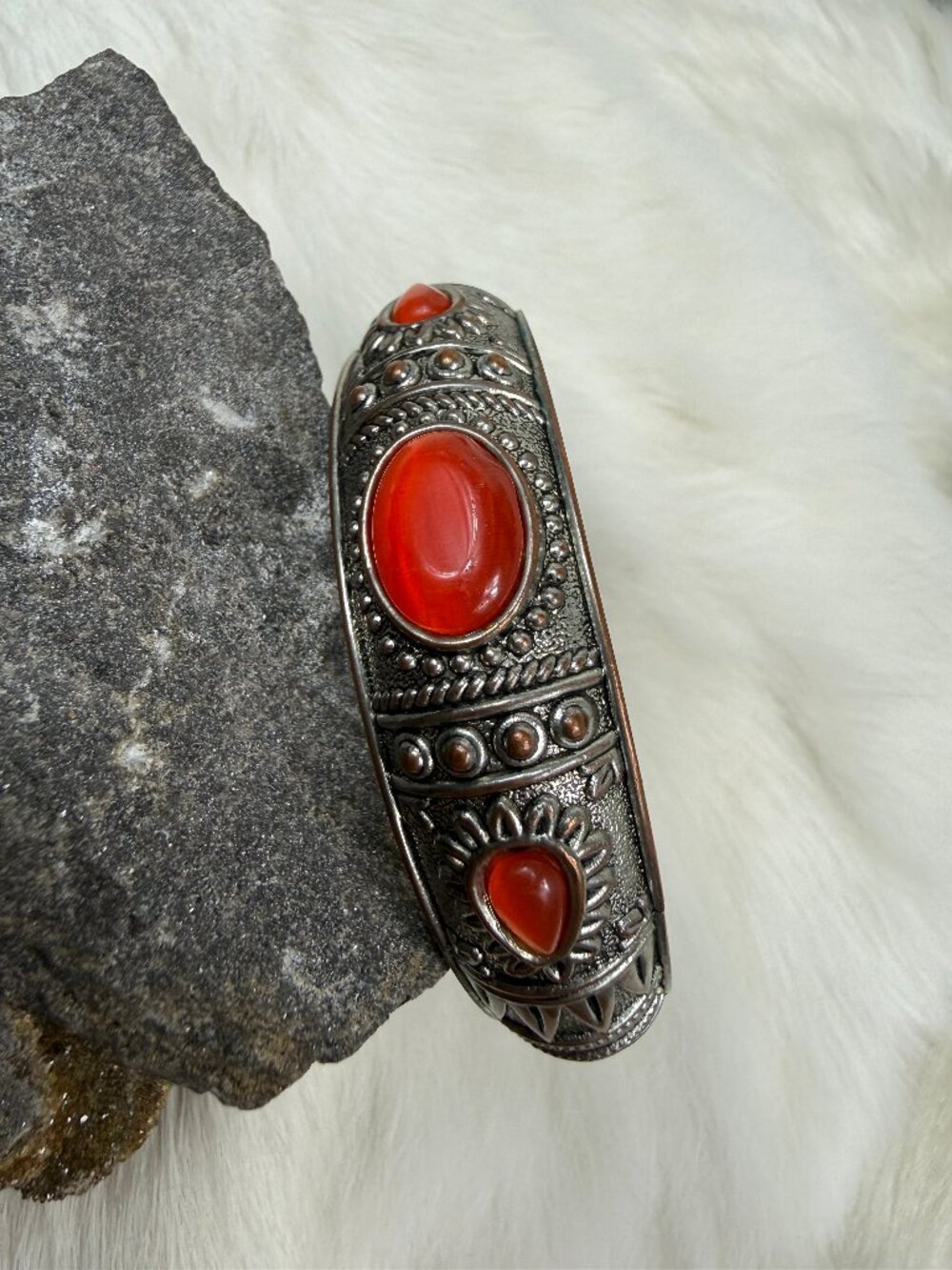 Silver Tone Orange Glass Cab Hinged Bangle Cuff Bracelet 7.25"